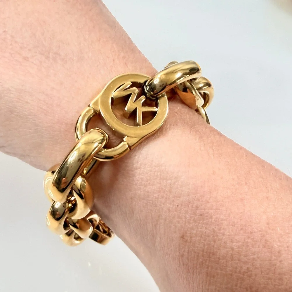 Michael Kors Gold Tone Chunky Chain Bracelet MK Logo Toggle Clasp 6.5